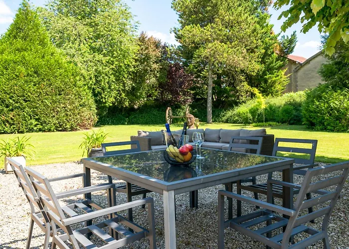 L'artbanne - Maison Hestia Vakantiehuis